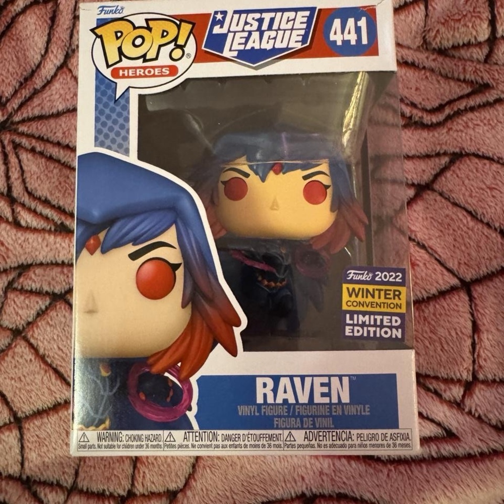Funko Pop Justice League Raven #441 2022 Winter Convention Limited Edition